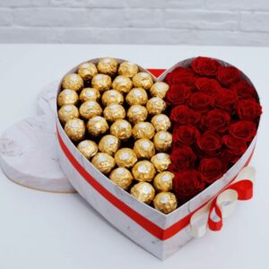 Roses & Chocolate - Heart shape